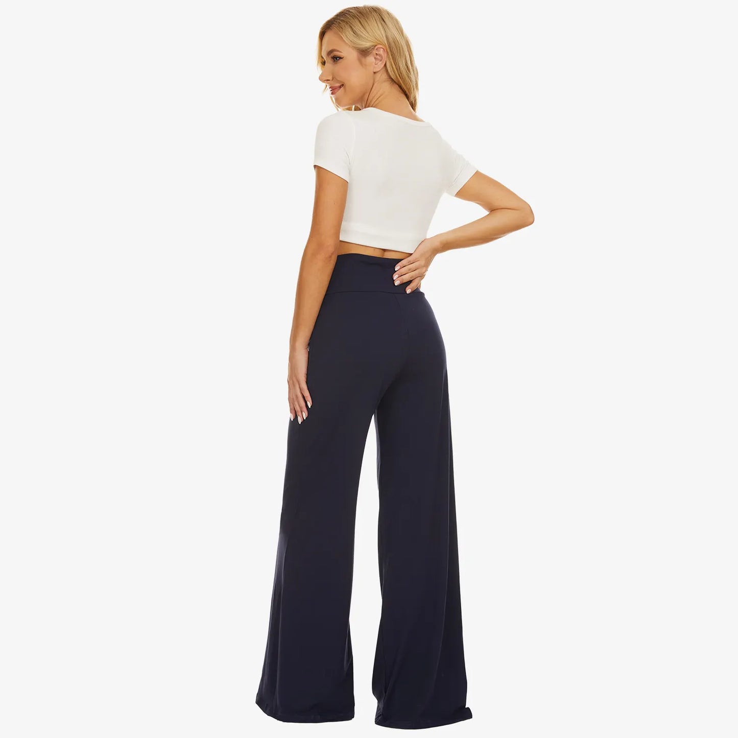 Luna Broek