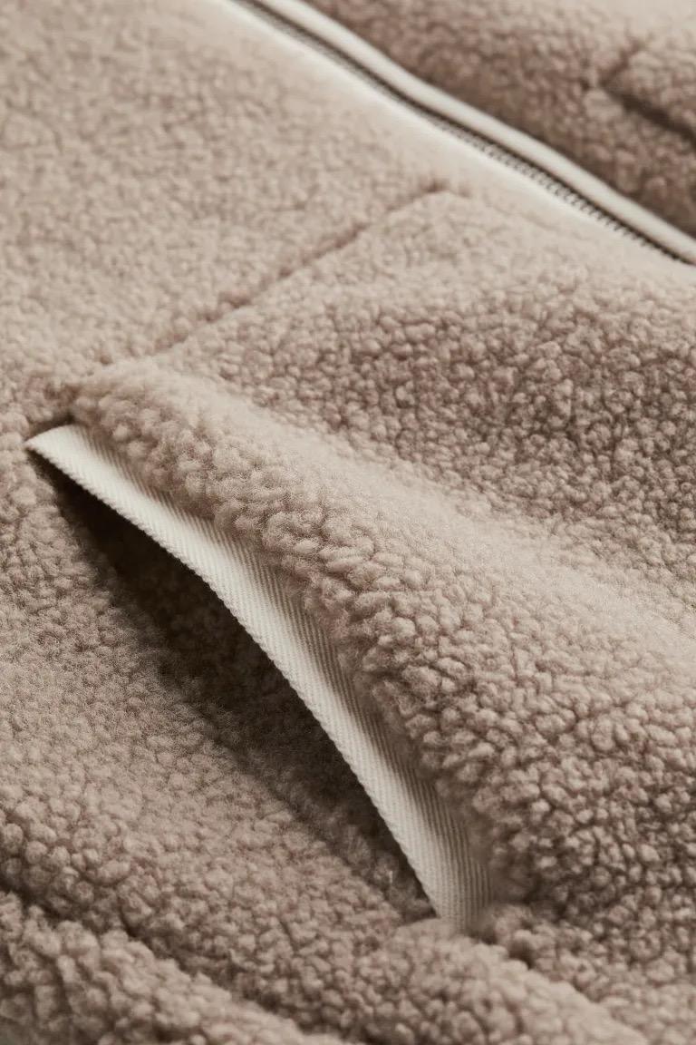 Cloudy Cocoon Beige