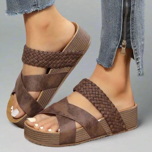 Soléa Slides – Luchtige, comfortabele slippers met een elegante touch